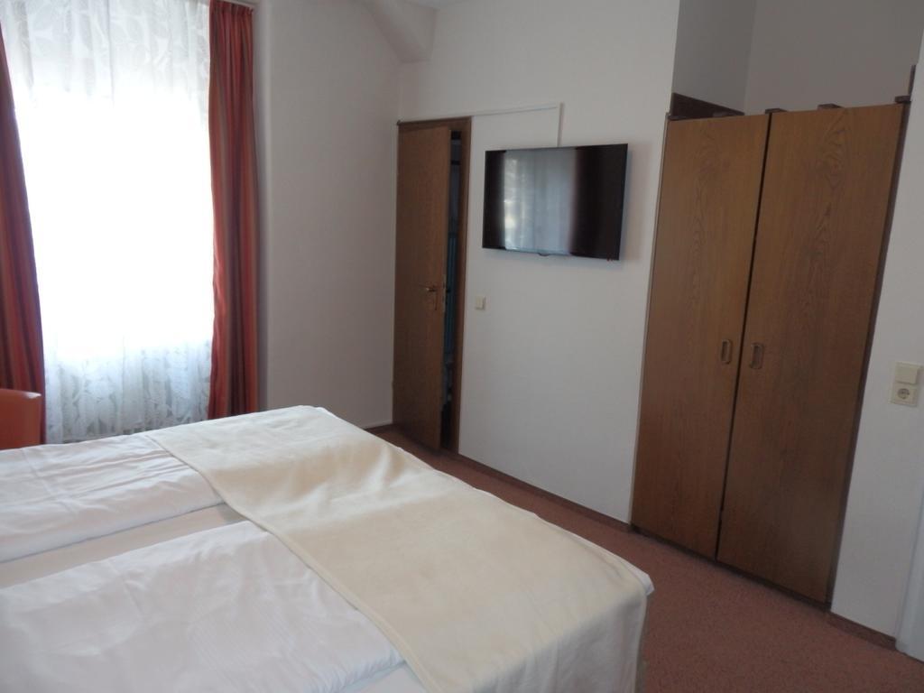 Hotel Rheinischer Hof Bad Breisig Pokoj fotografie